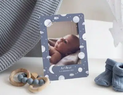 Comment créer vos cartes personnalisées pour annoncer la naissance d'un bébé