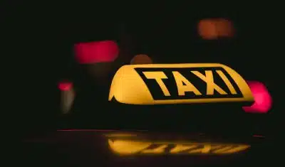 se déplacer en taxi