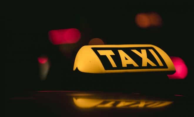 se déplacer en taxi