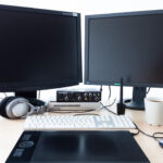 Double écran ou écran incurvé : comment choisir la solution idéale pour son bureau ?