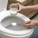 Nettoyer ses toilettes avec de l’acide chlorhydrique