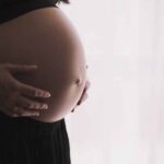 Quel sport éviter en début de grossesse ?