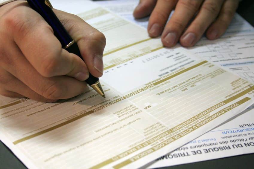 un salarié doit prévenir de son absence